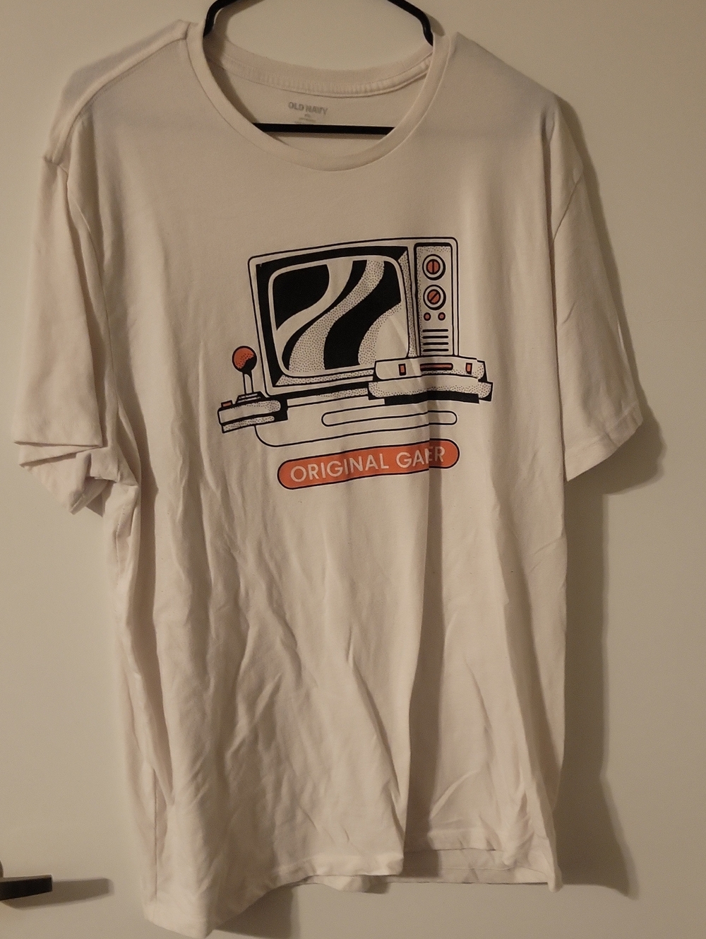 Old Navy Men's White Crewneck Tee with Retro Computer Graphic